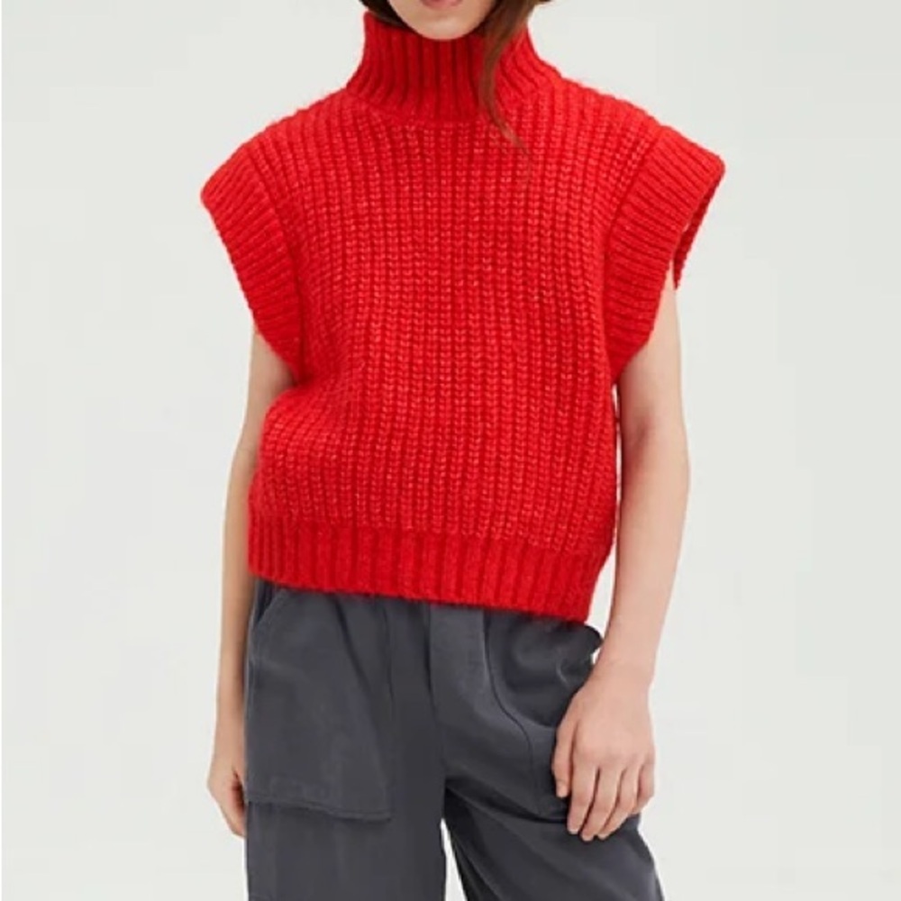 Zara Kids Red Knit Sweater Size:Medium